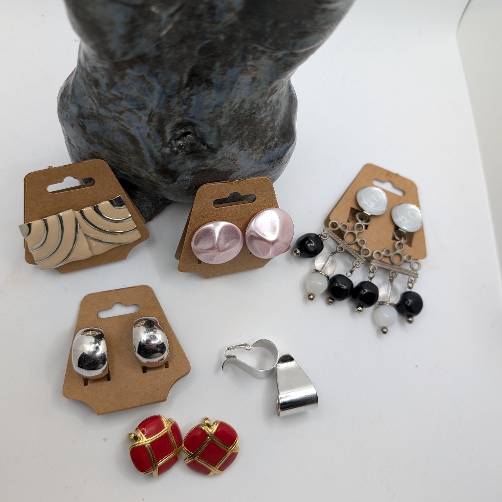 6 pairs of Vintage Clip on Earrings.  Monet Avon‎